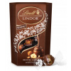 Lindt Lindor Pralinky z mliečnej čokolády s kúskami lieskových orieškov a náplňou 200 g
