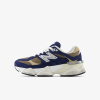 New Balance K 9060 EUR 37.5
