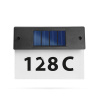 Solárne osvetlenie čísla domu – plexi panel, 5 LED, 6+ h výdrž, automatické (GOE- 55290)