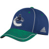 Kšiltovka Vancouver Canucks Adidas Alpha Flex Veľkosť: S/M