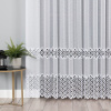 Biela tylová vyšívaná záclona MACA s pásovým vzorom Výška: E 249 - 275, Šírka pred nariasením: 620