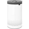 Kôš na bielizeň 60 l Brabantia s čiernym poklopom biely