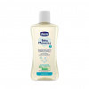 CHICCO Šampón jemný na vlasy a telo Baby Moments 92 % prírodných zložiek 200 ml 01059.30