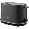 Electrolux E7T1-6BP 2 krajíců 980 W Černá