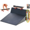Skateboard 9,5cm kov s rampou na karte