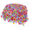 PlayBox: Sada farebných plastových korálok vo forme vločiek, 6200 kusov.