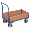 Variofit Plošinový vozík s madlom, nízke plné bočnice, Variofit, ložná plocha 121 x 75 cm, do 500 kg, modrá/antracit Farba: modrá RAL5010