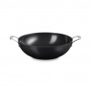 Le Creuset Wok ESSENTIAL 32 cm, 6 l, čierna, hliník