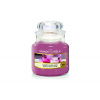 Yankee Candle Aromatická svíčka Classic malá Sweet Plum Sake 104 g