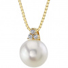 Eppi Romantický zlatý prívesok s perlou a zirkónmi Megyn P40395
