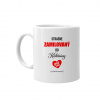 Strašne zamilovaný do ... - keramický hrnček s potlačou - personalizovaný produkt - Tričkový