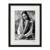 Atelier - Petr Vydra Umelecká čiernobiela fotografia - Adelka (čierny rám), Velikost a varianta fotografií Černý rám 30 x 40 cm ( pasparta 21x 30 cm )