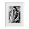 Atelier - Petr Vydra Umelecká čiernobiela fotografia - Adelka (biely rám), Velikost a varianta fotografií Černý rám 30 x 40 cm ( pasparta 21x 30 cm )