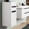 VILLEROY & BOCH Subway 2.0 závesná bočná skrinka nízka, 1 dvierka + 2 šuplíky, pánty vľavo, 356 x 370 x 857 mm, Glossy White, A7121RDH