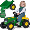 Traktor - Traktor na pedáloch John Deere + Rolly Toys prívesom (Traktor - Traktor na pedáloch John Deere + Rolly Toys prívesom)