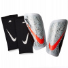 Nike Chrániče holení Mercurial Lite IR4320-043
