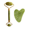 Masážny valček a doštička Guasha zelený xiuyan jadeit (Light Green Xiuyan Jade Roller & Gua Sha Set)