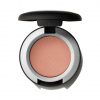 MAC Cosmetics Matné očné tiene (Powder Kiss Matte Eye Shadow) 1,5 g What Clout!