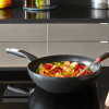 TEFAL Unlimited 28 cm čierna - panvica / wok titanový nepriľnavý