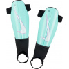 Futbalové chrániče Nike Charge DX4610-354 Veľkosť: S (150-160cm)