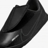 R.28 Detské futbalové topánky NIKE Športové topánky módne čierne na suchý zips