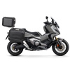 Kompletná sada čiernych hliníkových kufrov SHAD TERRA BLACK , 37 litrov vrchný kufor, 36/36 litrov bočné kufre, vrátane montážnej sady a platni SHAD HONDA X-ADV 750