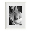 Atelier - Petr Vydra Umelecké fotografie Akty - Košele (biely rám), Velikost a varianta fotografií Bílý rám 30 x 40 cm ( pasparta 21x 30 cm )