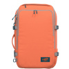 CabinZero ADV Pro 42L palubní batoh 55x35x20 cm Moroccan Sands