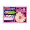 Melissa & Doug Drevená krabička na vymaľovanie Srdce