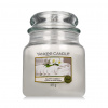 Yankee Candle Classic Medium Jar Candles vonná sviečka 411 g Fluffy Towels