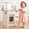 Detská drevená kuchynka