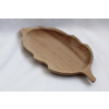 Drevená tácka v tvare listu