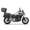 Kompletná sada čiernych hliníkových kufrov SHAD TERRA BLACK , 48 litrov vrchný kufor, 36/36 litrov bočné kufre, vrátane montážnej sady a platni SHAD HONDA NC 750 X