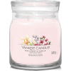 Aromatická svíčka Signature sklo střední Pink Cherry & Vanilla 368 g - Yankee Candle