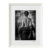 Atelier - Petr Vydra Umelecké fotografie Akty - Odchod v čiernobielej (biely rám), Velikost a varianta fotografií Černý rám 30 x 40 cm ( pasparta 21x 30 cm )