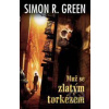 Muž se zlatým torkézem (1) - Simon R. Green