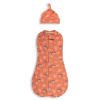 Zavinovačka First STEP SWADDLE s čiapkou zadarmo, VINTAGE ANIMALS AMARANTH CAP, od značky Sleepee