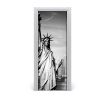 Fototapeta samolepiace na dvere socha Slobody 75x205