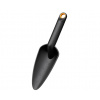 Lopatka Solid ručná čierna Fiskars 1071899