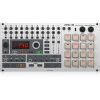 Behringer RS-9