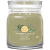 Aromatická svíčka Signature sklo střední Sage & Citrus 368 g - Yankee Candle