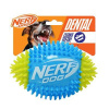 NERF DOG Hračka pre psov pískacia futbalová lopta so spikemi 15 cm