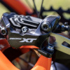 Brzdový strmeň SHIMANO XT BR-M8120 predný/zadný kovový chladič