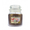Yankee Candle Berry Mochi vonná sviečka 411 g