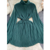 Irococo Plisované krátke šaty so zvonovými rukávmi LAILA Farba: Tyrkysová zelená, Veľkosť: UNI