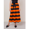Dámska sukňa s oranžovo-čiernym pruhovaným vzorom 14290