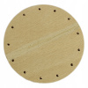 Doska vyrobená z preglejky s otvormi na vyplietanie košíkov s priemerom 9 cm